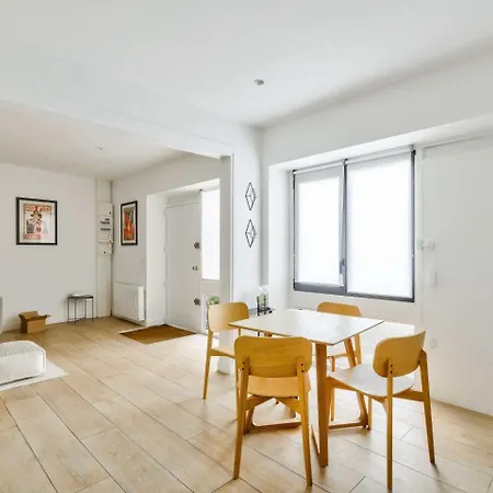 Moderne - Montparnasse * Paris